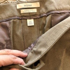 Nordstrom Sejour brand size 16W dress/suit pants